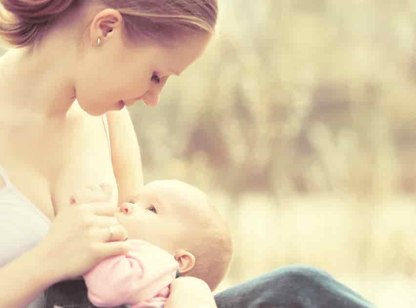 6 Foods & Herbs For Breastfeeding