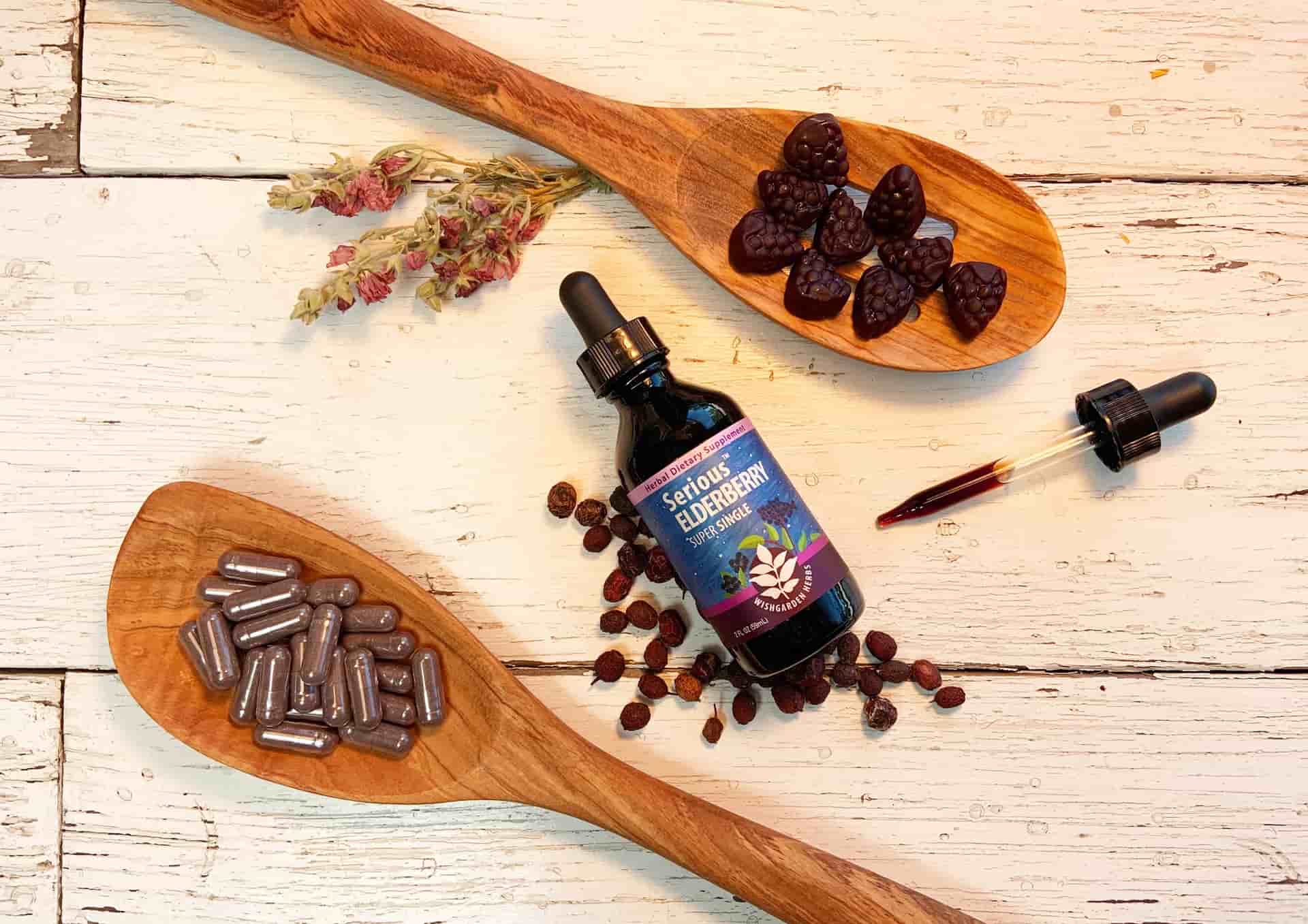 Herbal Tinctures, Gummies, and Capsules: What's the Difference?